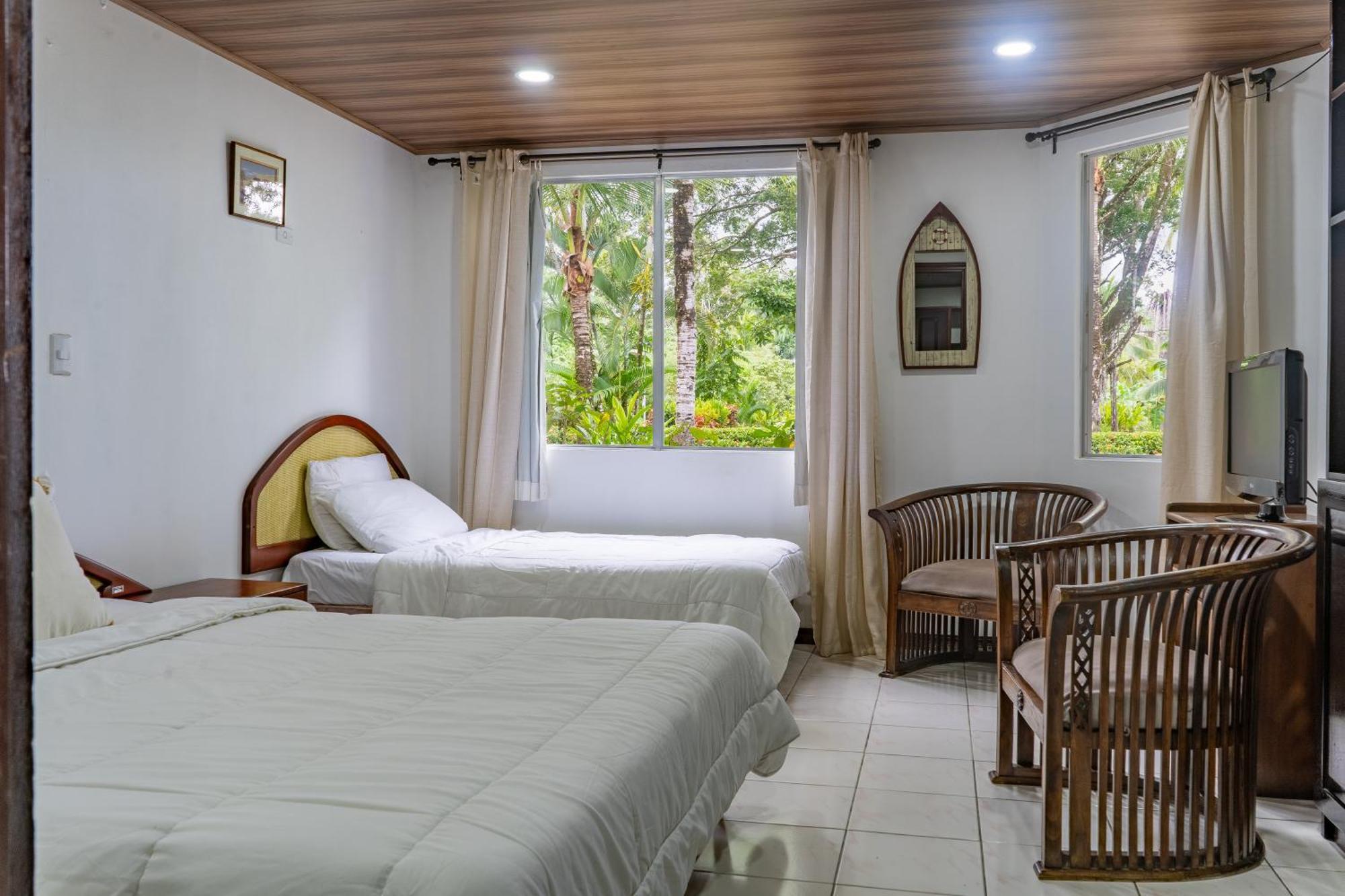 Tropical Bliss Pool Wi-Fi Bbq Near Quepos Manuel Antonio Διαμέρισμα Εξωτερικό φωτογραφία